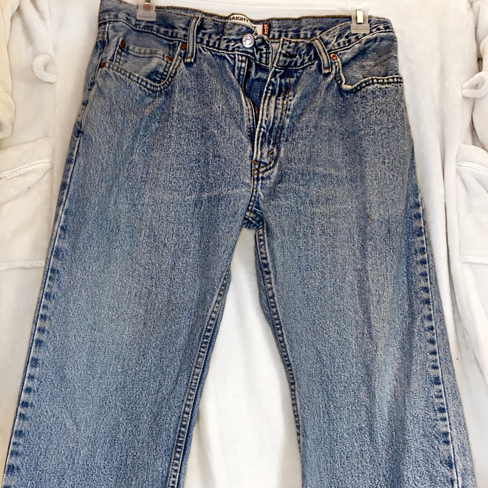 Levi jeans